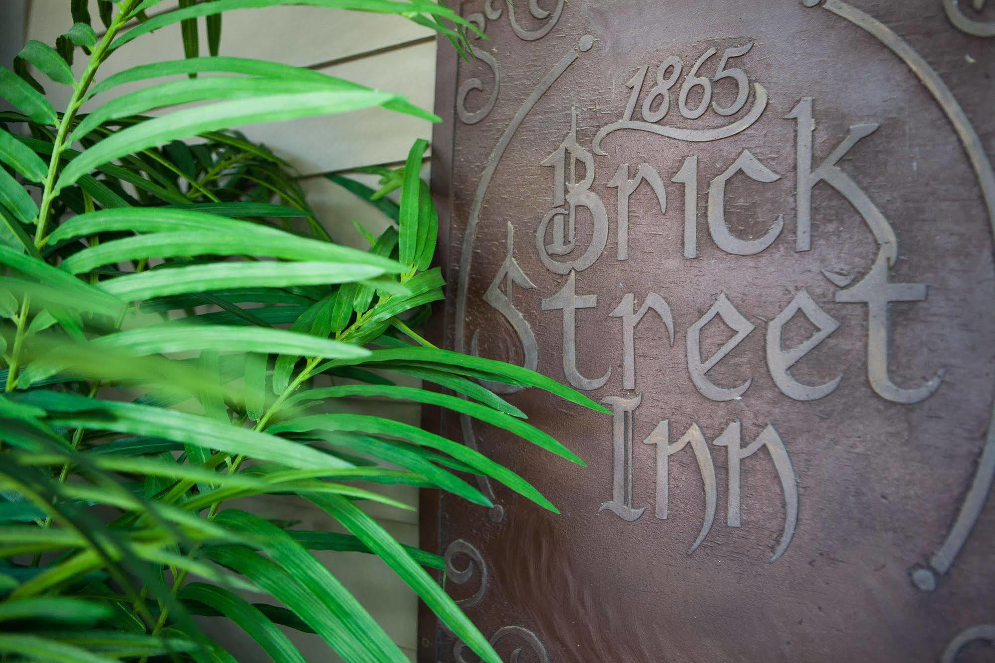 Brick Street Inn Zionsville Exteriör bild